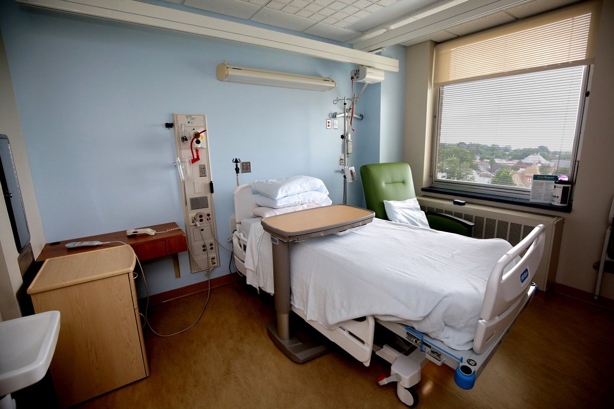 A patient room at Vanderbilt Rehabilitation Center