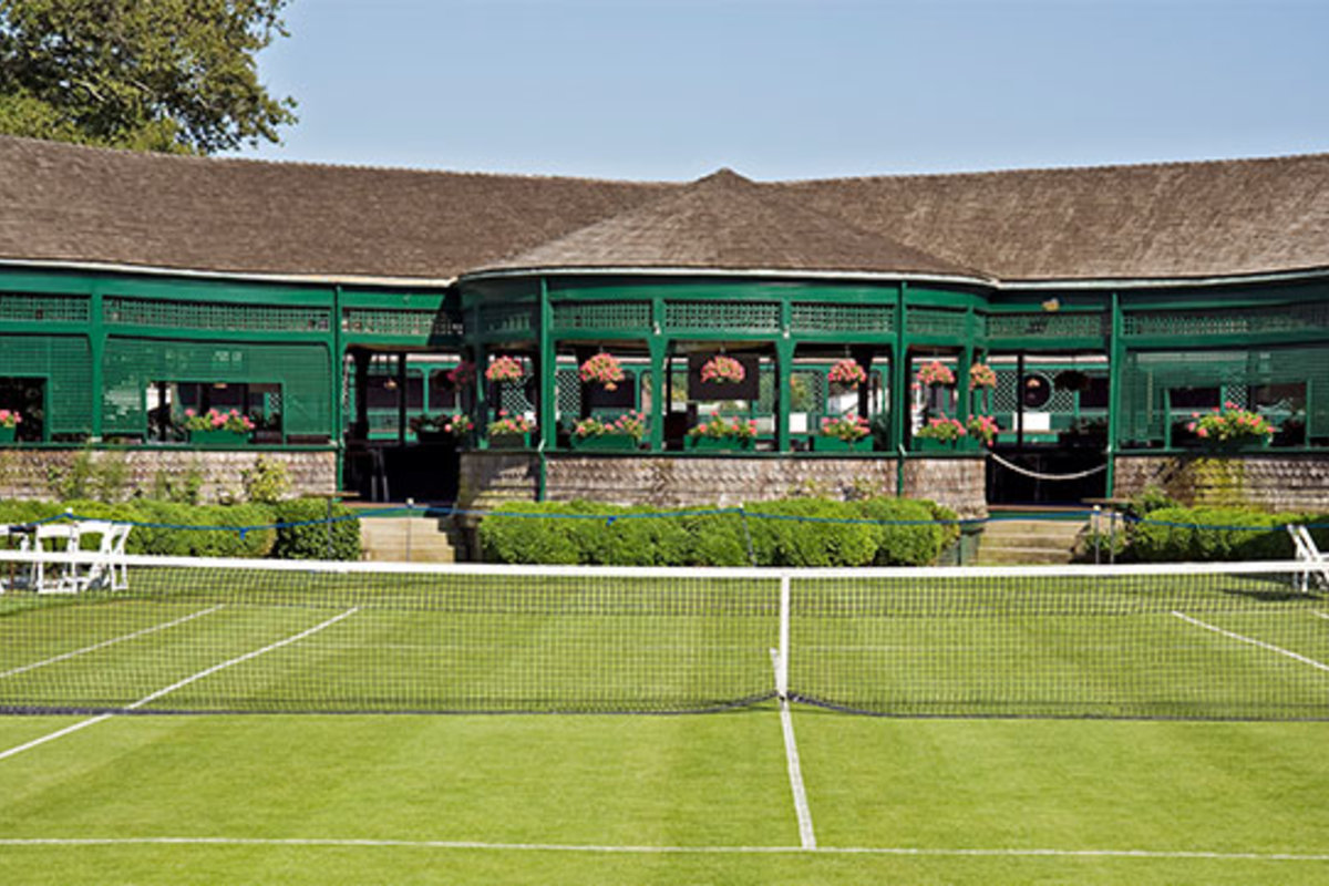 A grass tennis court
