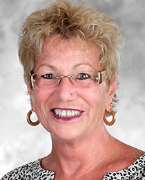 Cheryl Linsky, RN Headshot